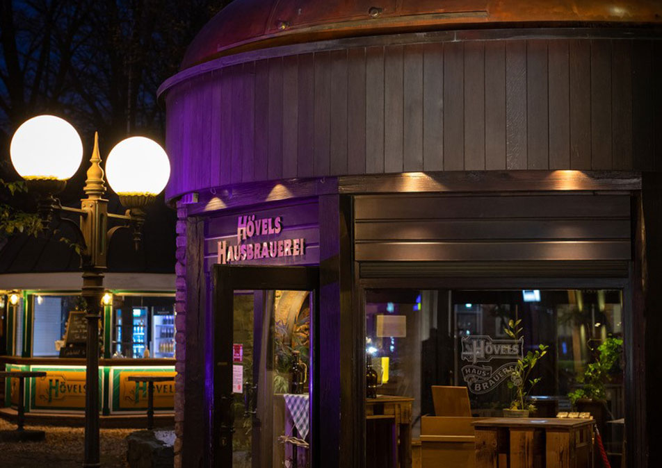 HAUSBRAUEREI AM HOHEN WALL